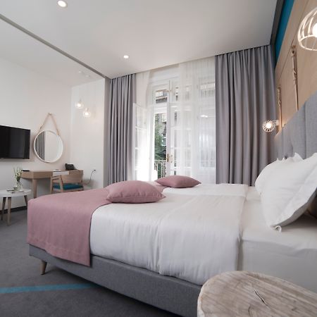 City Nest Modern & Cozy Suites Belgrád Kültér fotó