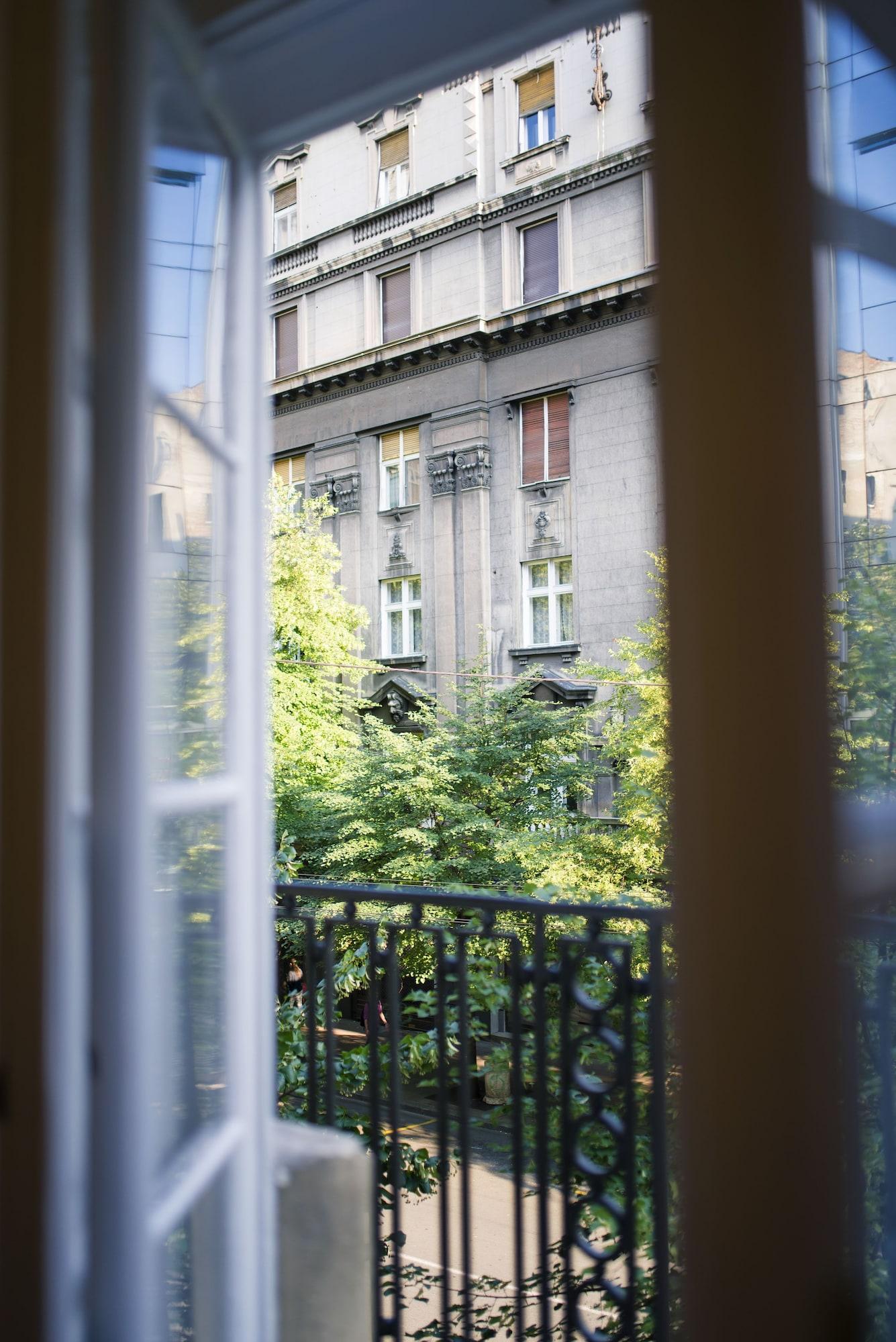 City Nest Modern & Cozy Suites Belgrád Kültér fotó