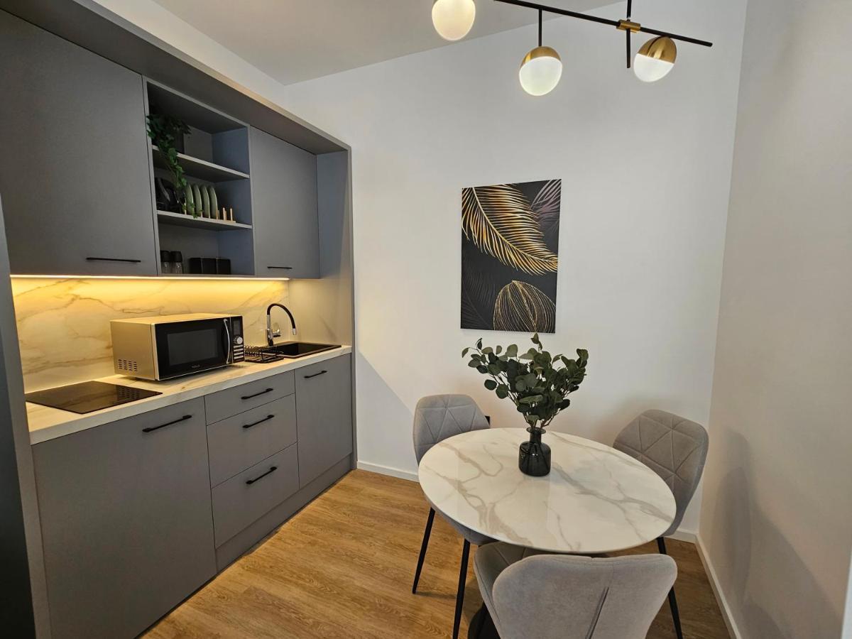 City Nest Modern & Cozy Suites Belgrád Kültér fotó